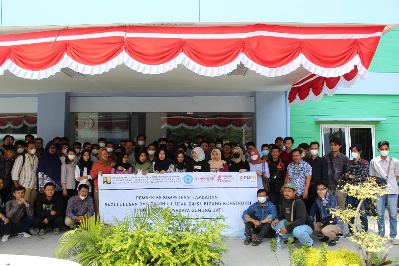 Pemberian Kompetensi Tambahan Bagi Lulusan dan Calon Lulusan Teknik Sipil